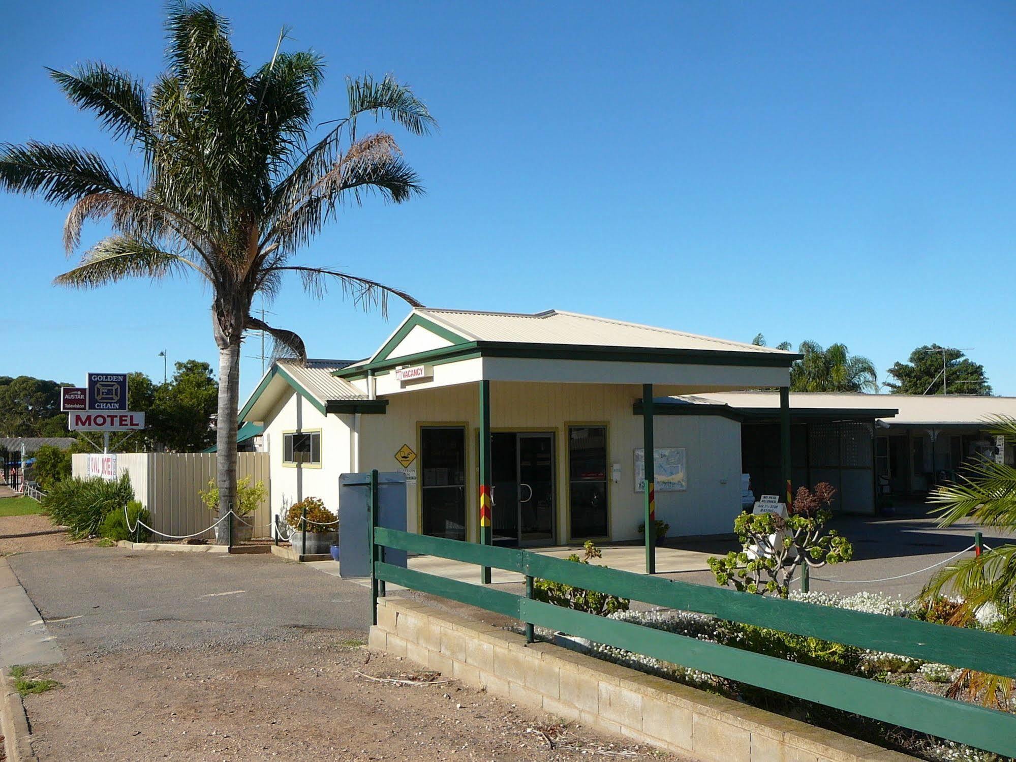 Oval Motel - Murray Bridge Extérieur photo